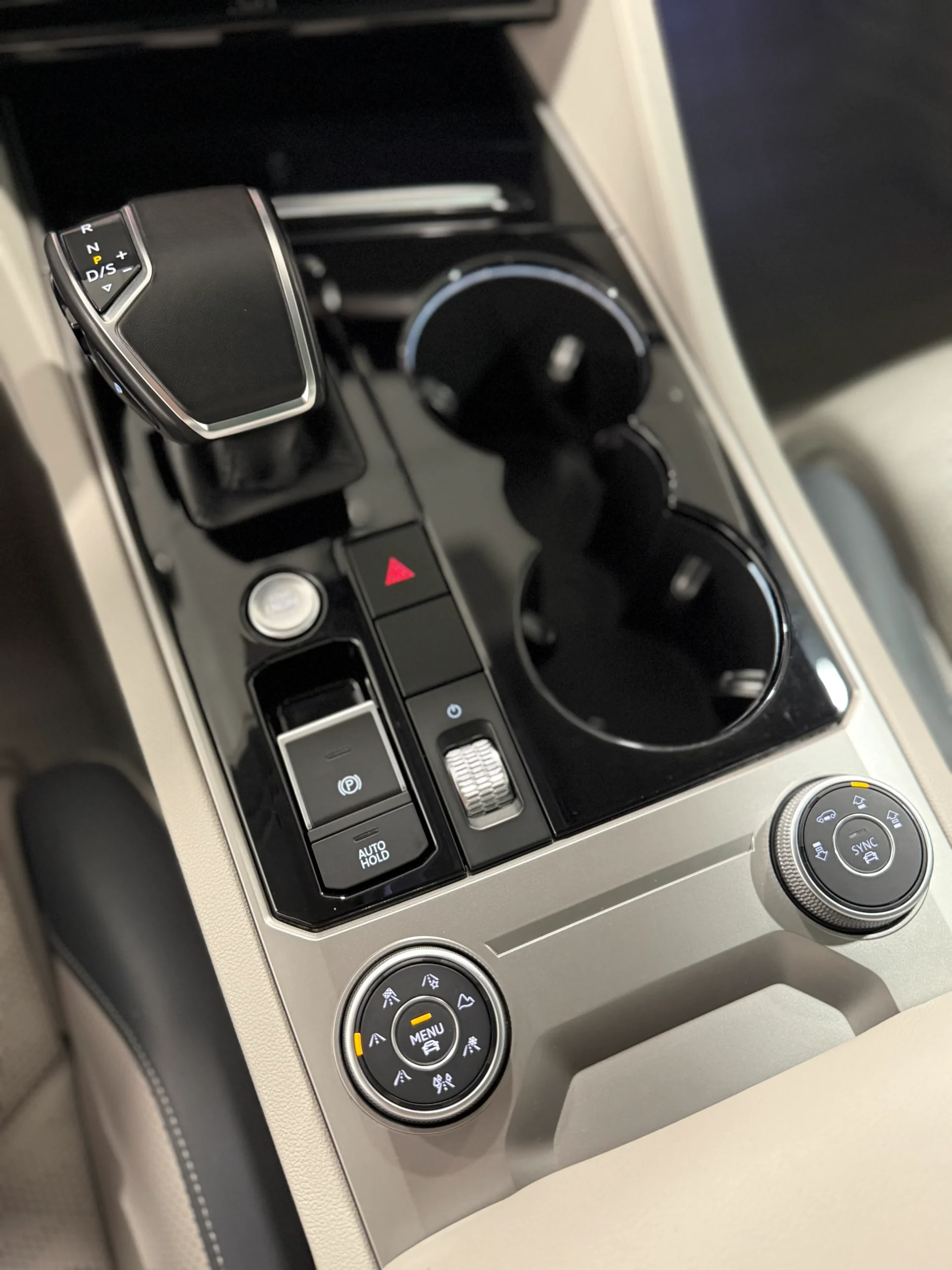 Volkswagen Touareg, 2018