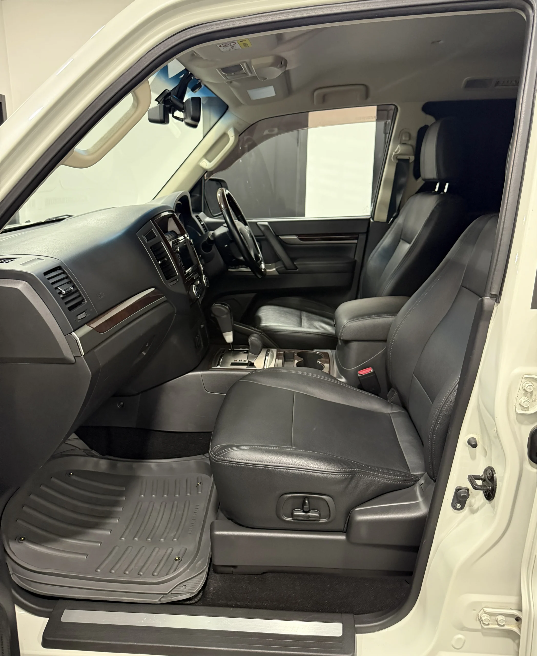Mitsubishi Pajero, 2019
