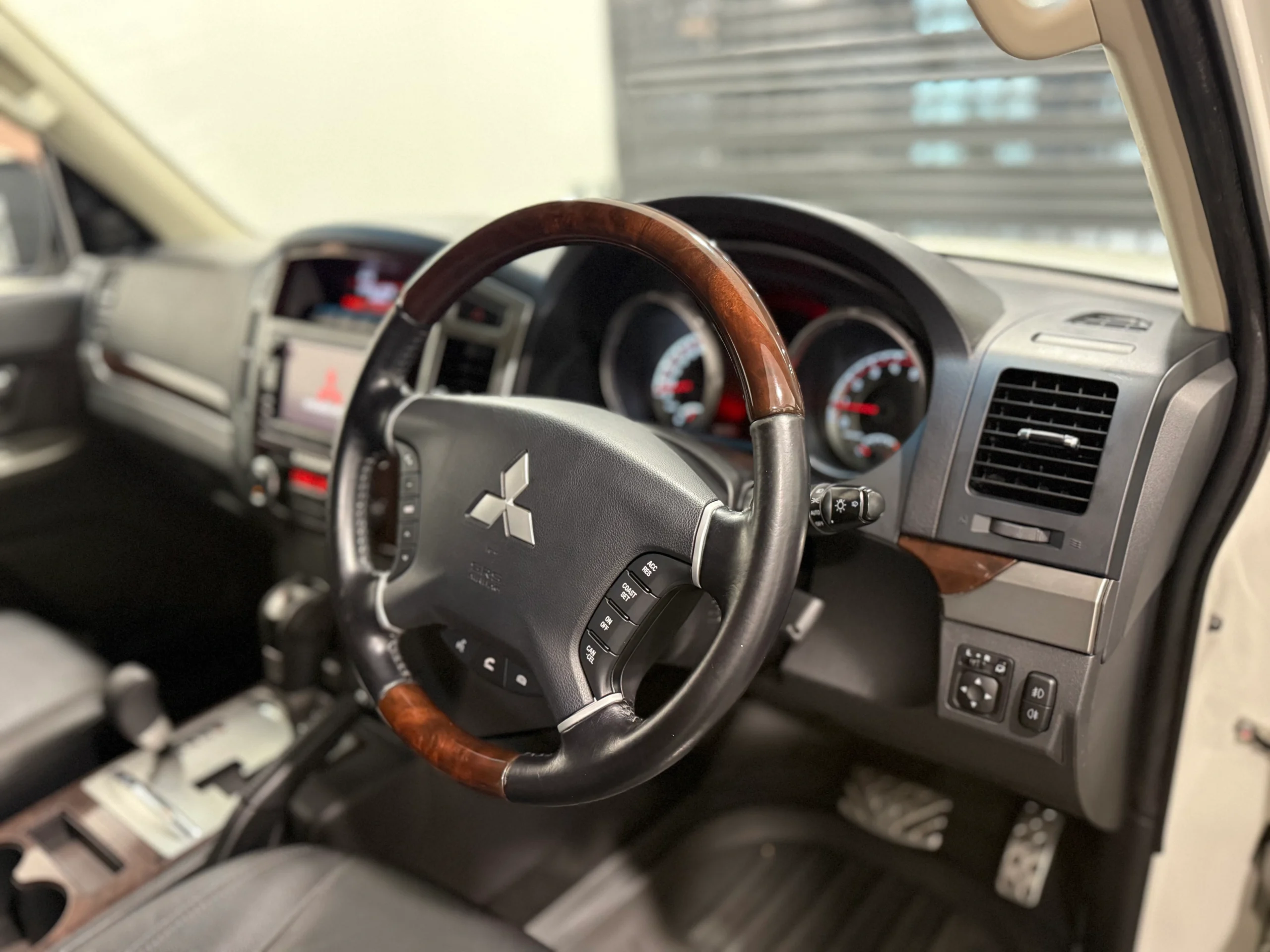 Mitsubishi Pajero, 2019