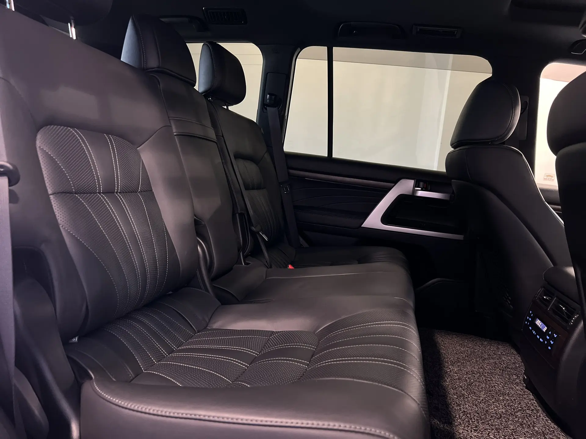 Toyota Land Cruiser, 2019
