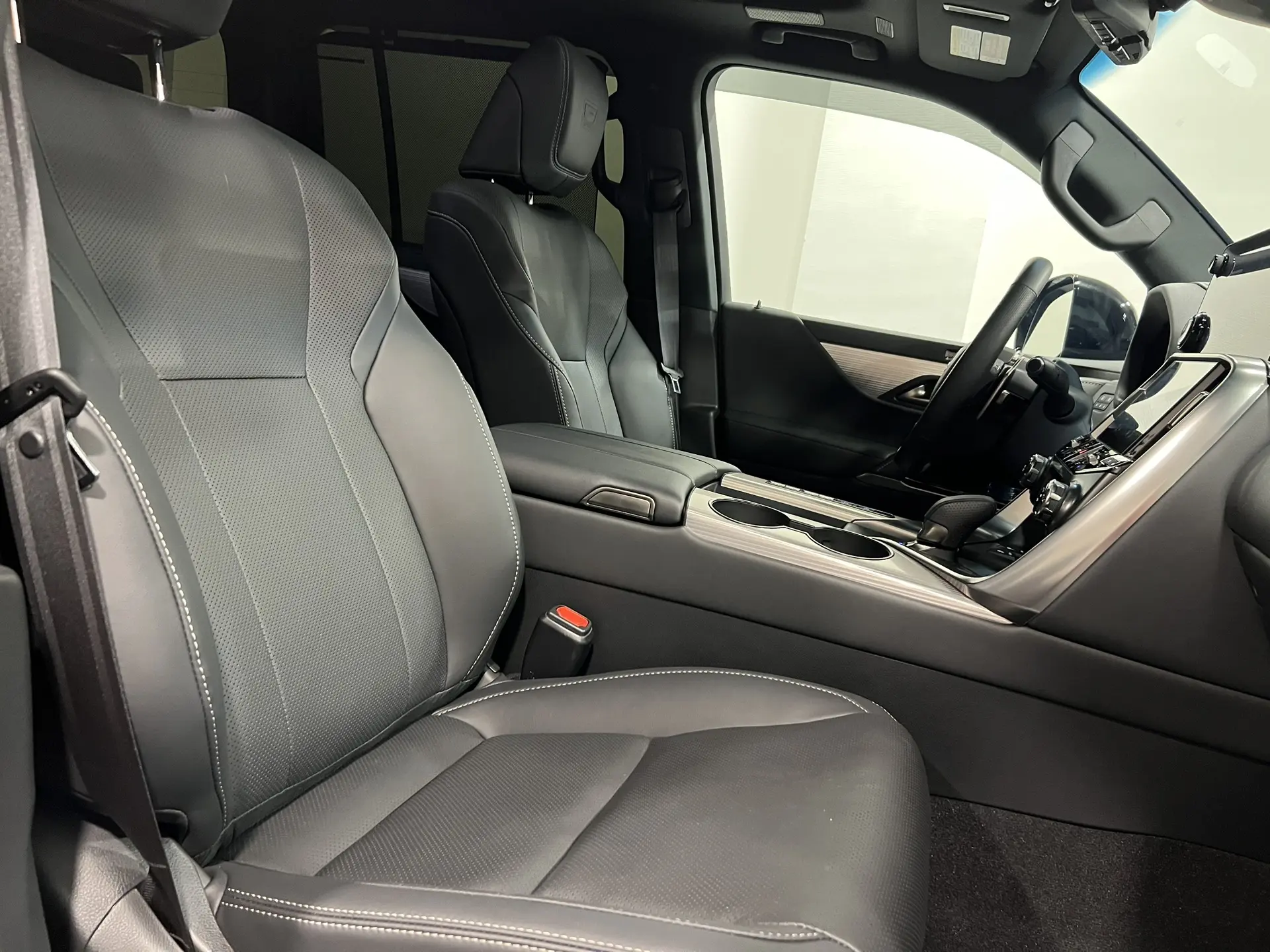 Lexus LX700h, 2026