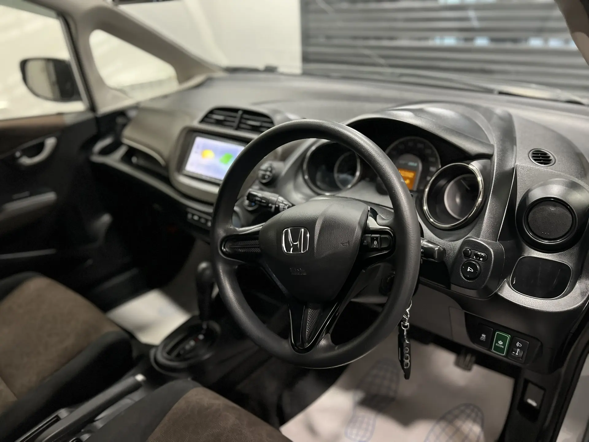 Honda Fit Shuttle, 2014