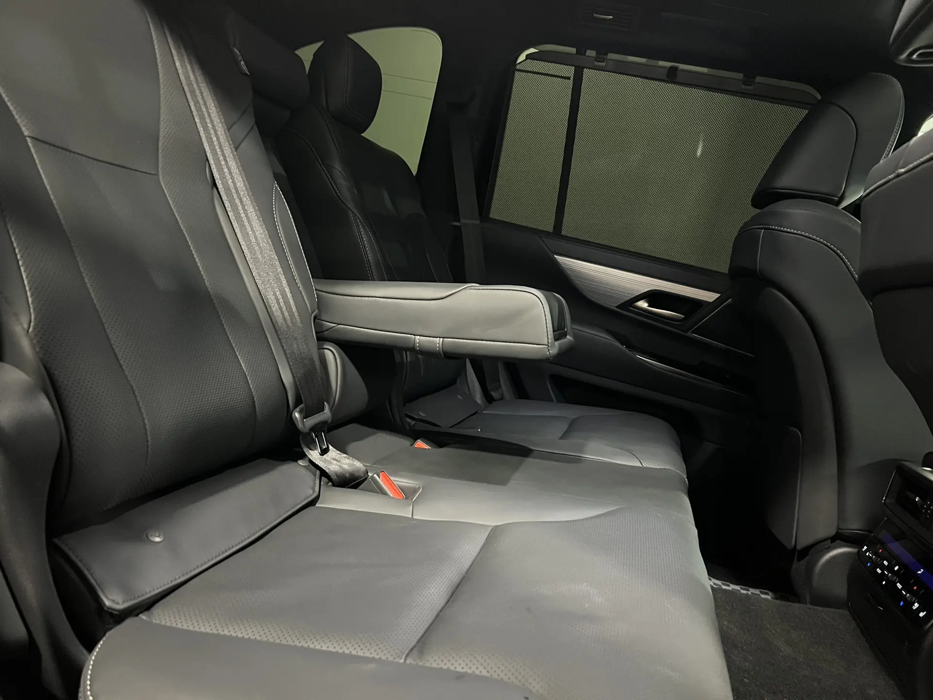Lexus LX700h, 2026
