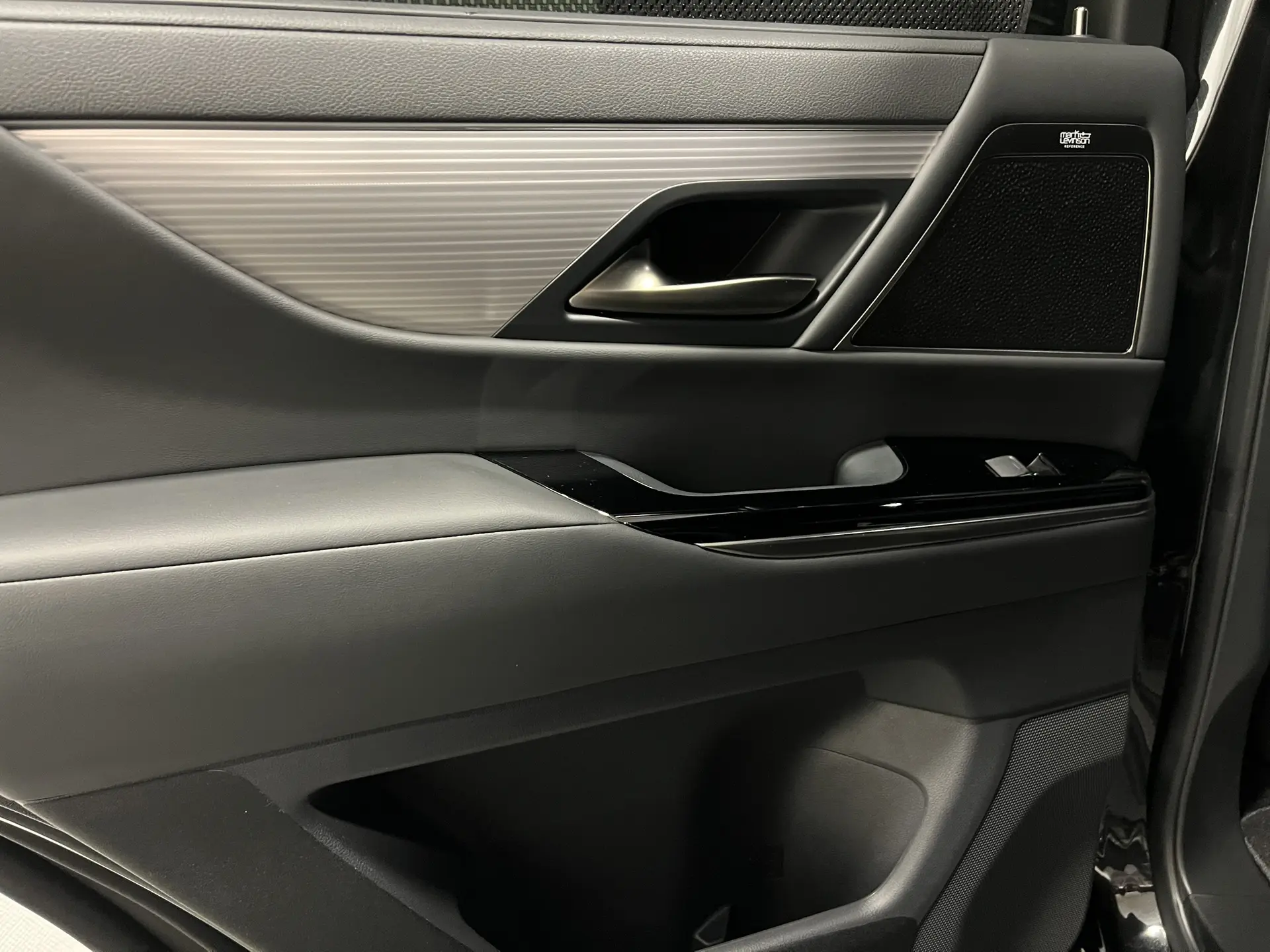 Lexus LX700h, 2026