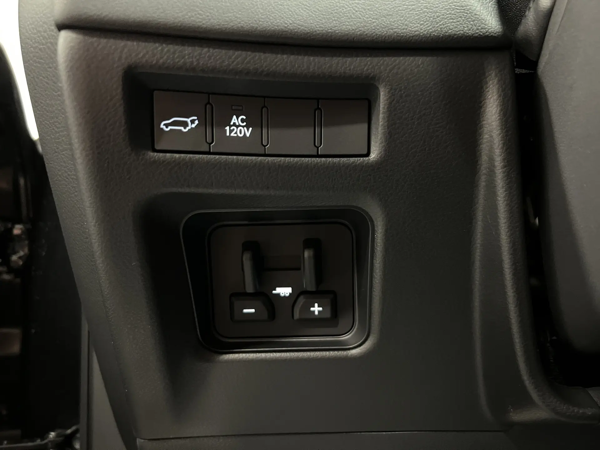 Lexus LX700h, 2026