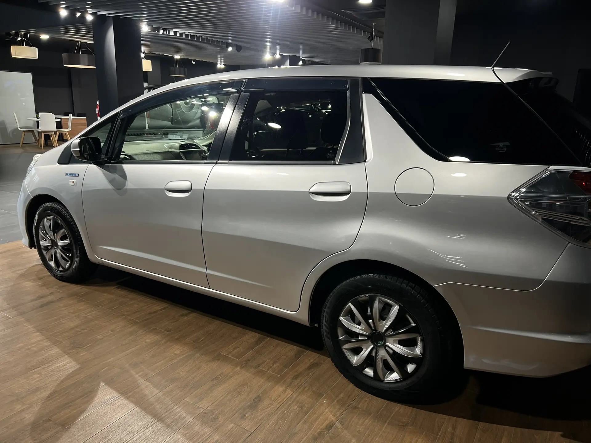 Honda Fit Shuttle, 2014