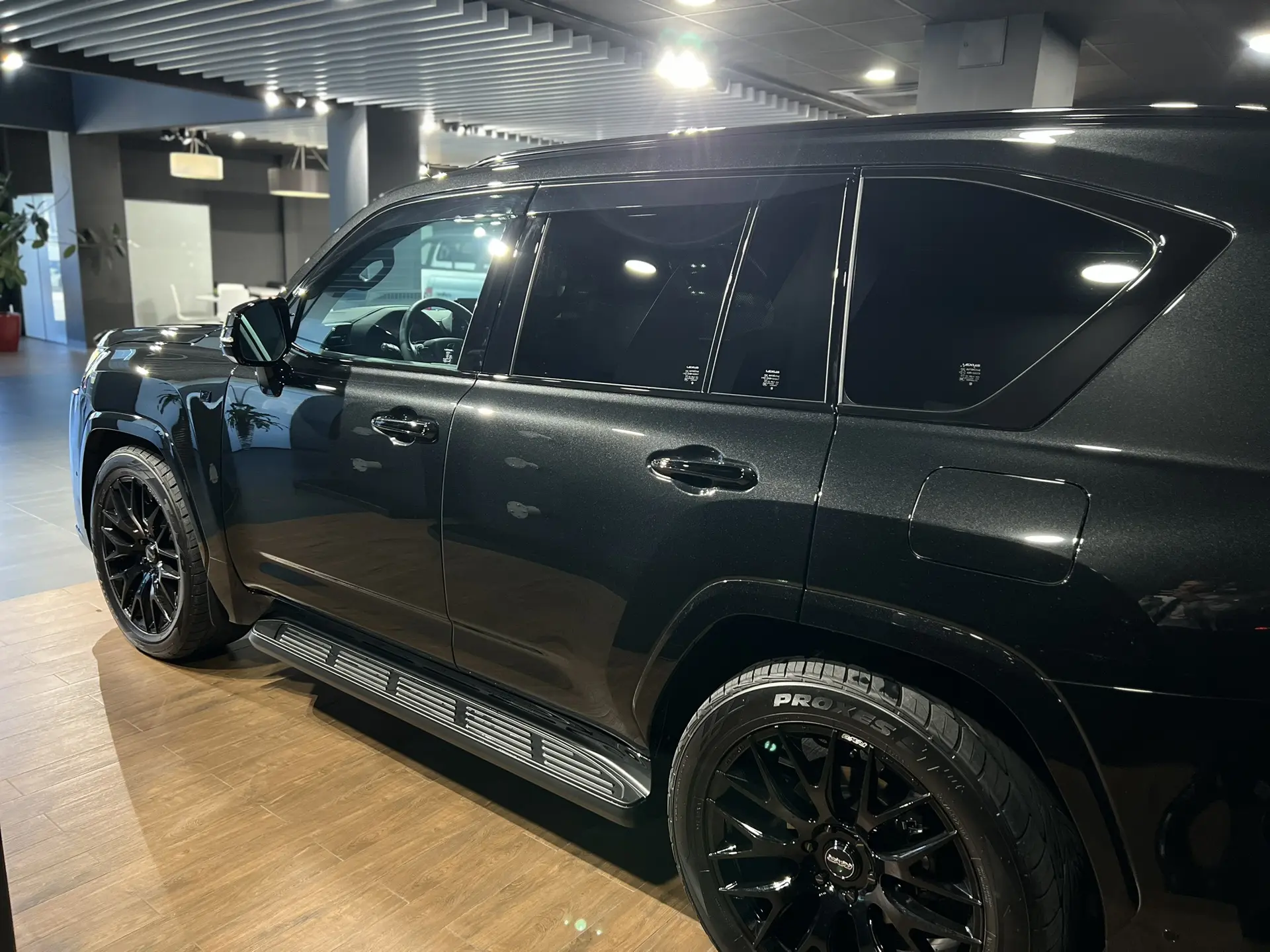 Lexus LX700h, 2026